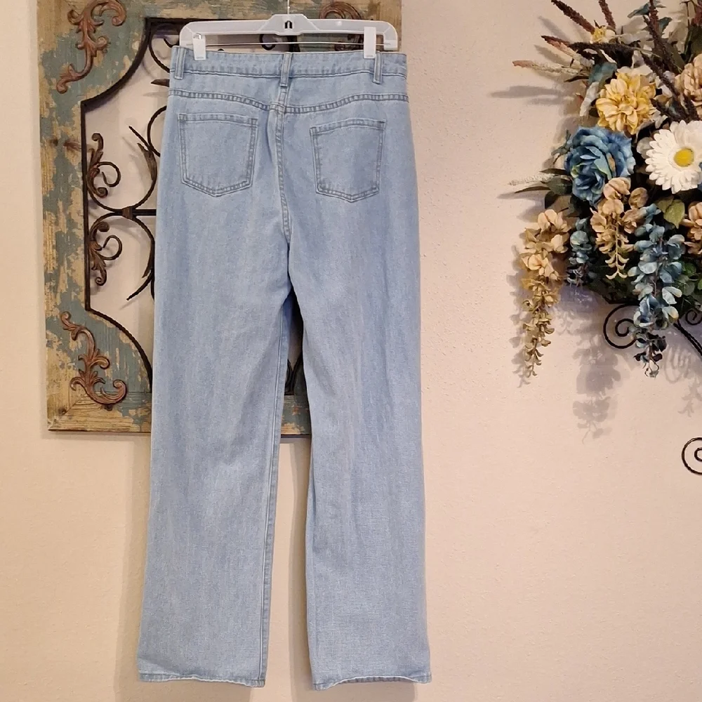 Sunflower Embroidered Ripped Wide Leg Jeans. Excellent Condition NWOT Size Large - Picture 10 of 12